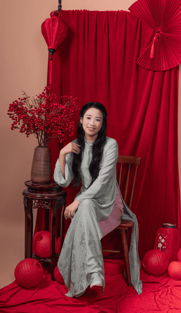 Áo dài Bạch Liên